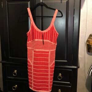 To & Be Prom Homecoming Cocktail Bodycon Red Gold Metallic Fitted Dress